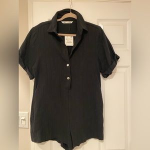 Zara NWT black short romper size XS